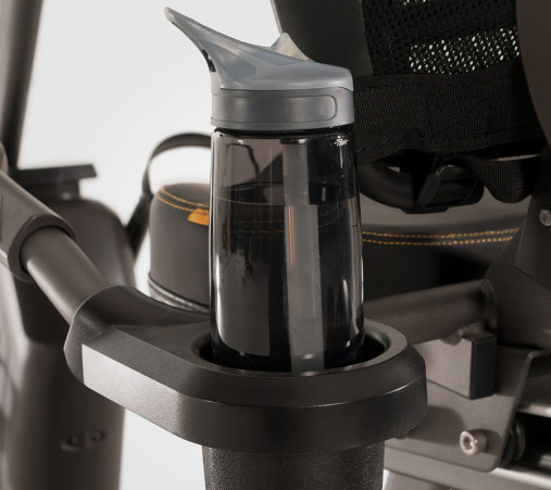 Горизонтальный домашний велоэргометр Matrix R50XR Горизонтальный домашний велоэргометр Matrix R50XR