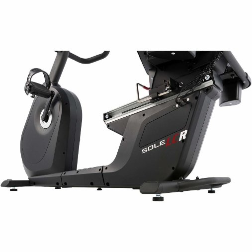 Горизонтальный велотренажер Sole Fitness LCR (2019) Горизонтальный велотренажер Sole Fitness LCR (2019)