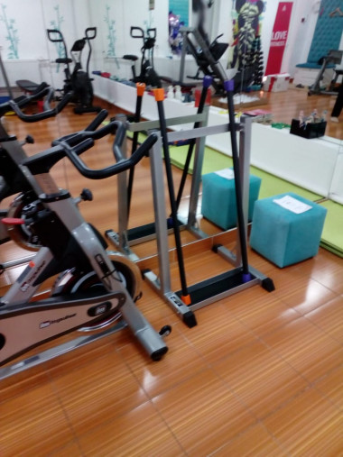 Стойка для бодибаров Aerofit A066 на 20 шт Стойка для бодибаров Aerofit A066 на 20 шт