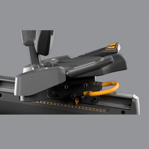 Горизонтальный велотренажер Matrix Performance. Консоль LED Горизонтальный велотренажер Matrix Performance. Консоль LED