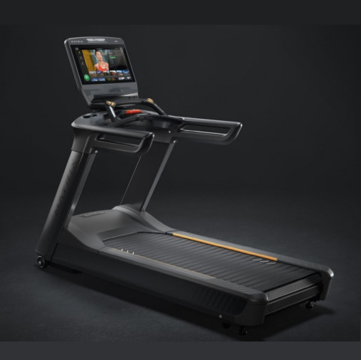 Беговая дорожка Matrix Performance Plus. Консоль Touch XL Base - сенсорный экран диагональю 22 дюйма Беговая дорожка Matrix Performance Plus. Консоль Touch XL Base - сенсорный экран диагональю 22 дюйма