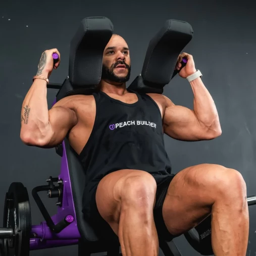 Тренажер Гак V-присед серии Peach Builder PB311 нагружаемый дисками